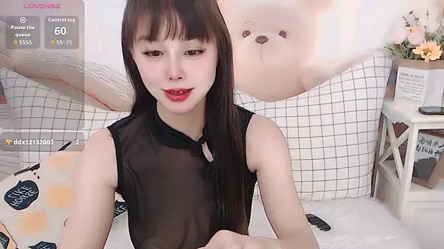 Luckmia333 online show from February 2026 06:12:02 AM