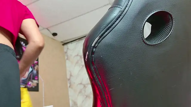 QueenSallyDesire online show from April 2026 03:13:01 AM