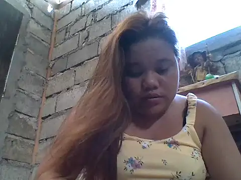 sweetlyn31 online show from June 2026 05:41:01 AM