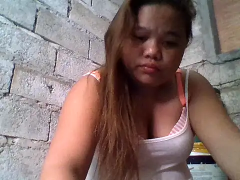 sweetlyn31 online show from June 2026 12:25:01 AM