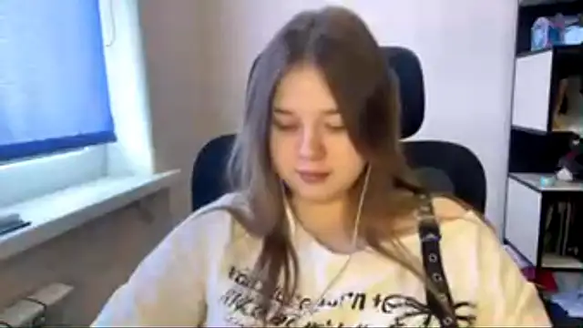 TomikoPfau online show from March 2026 09:56:02 AM