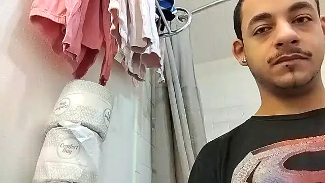 momo0208 online show from February 2026 02:07:01 PM