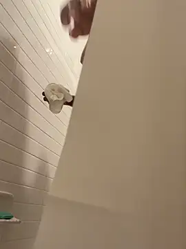 kiddzz online show from December 2025 02:07:02 AM