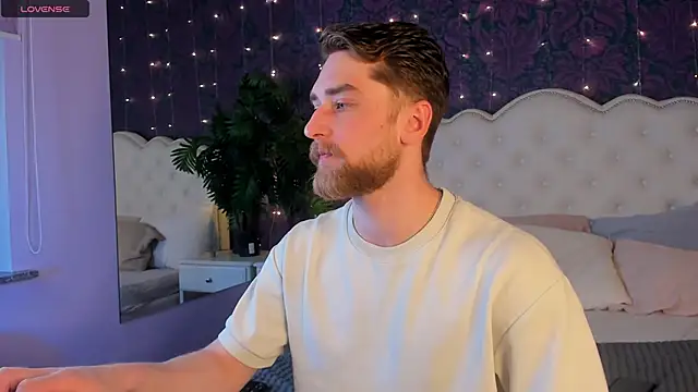 Dexter Raze online show from March 2026 11:00:02 PM