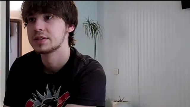 Snapshot of Kyle_Hunterr chatting on February 2026 06:13:01 AM Kyle Hunterr online show from February 2026 06:13:01 AM