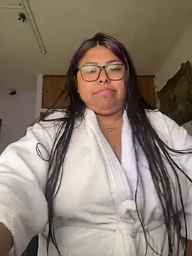 perritarebeldee online show from February 2026 12:25:01 PM