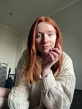 Snapshot of HoneyBunny18 chatting on February 2026 02:07:02 PM HoneyBunny18 online show from February 2026 02:07:02 PM