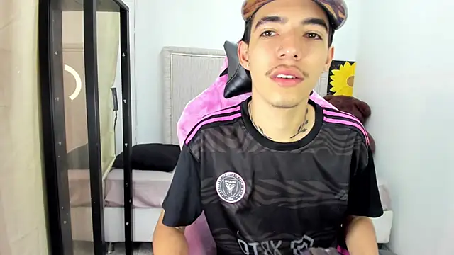 Bad bunnyy  online show from March 2026 12:11:01 PM