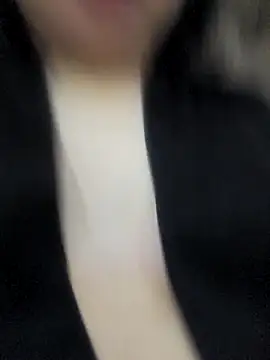 Snapshot of Halyken chatting on February 2026 06:24:01 AM Halyken online show from February 2026 06:24:01 AM