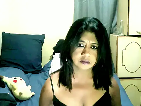 IndianPleasures21 online show from May 2026 05:56:01 AM