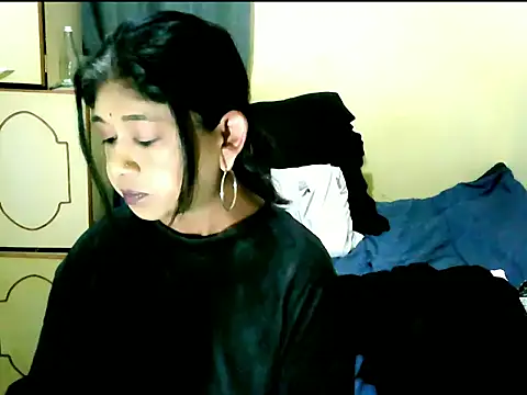 IndianPleasures21 online show from June 2026 04:39:02 AM