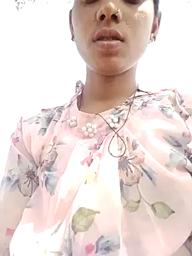 wifedesi7050 online show from April 2026 11:55:02 AM