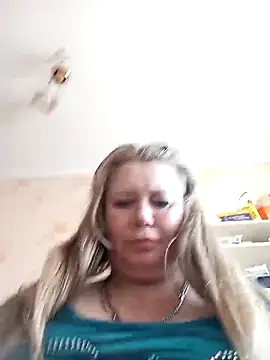 KiraStanton online show from March 2026 10:43:02 AM