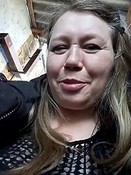 KiraStanton online show from April 2026 12:13:01 PM