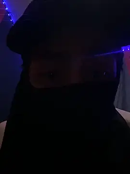 Snapshot of leohot66 chatting on April 2026 04:40:01 AM leohot66 online show from April 2026 04:40:01 AM