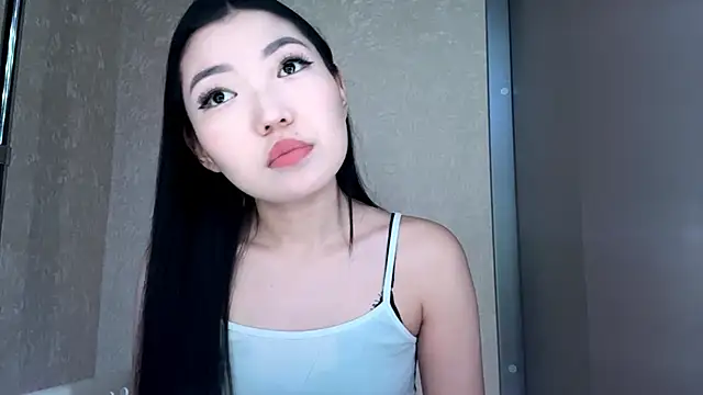 MeiMoon online show from February 2026 12:50:01 PM