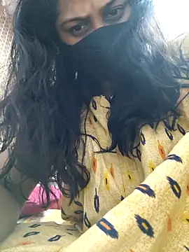 Snapshot of Shaliniqueen chatting on March 2026 06:26:01 PM Shaliniqueen online show from March 2026 06:26:01 PM