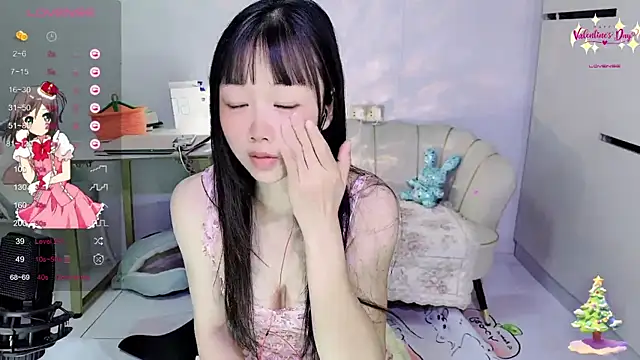 okyssa online show from March 2026 09:41:01 PM