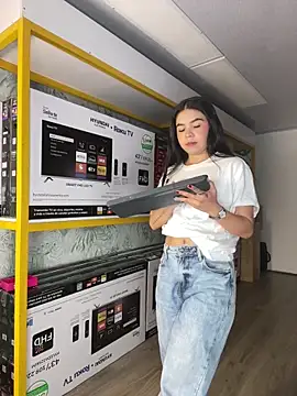 Snapshot of Ambarina_ chatting on March 2026 11:43:02 AM Ambarina online show from March 2026 11:43:02 AM