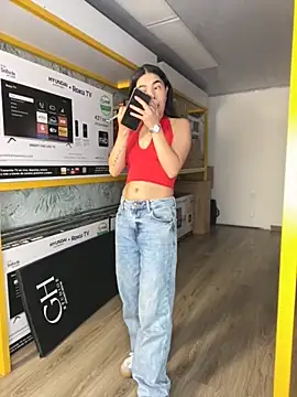 Snapshot of Ambarina_ chatting on April 2026 11:22:02 AM Ambarina online show from April 2026 11:22:02 AM