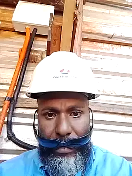 maurofoz26 online show from February 2026 01:21:02 PM