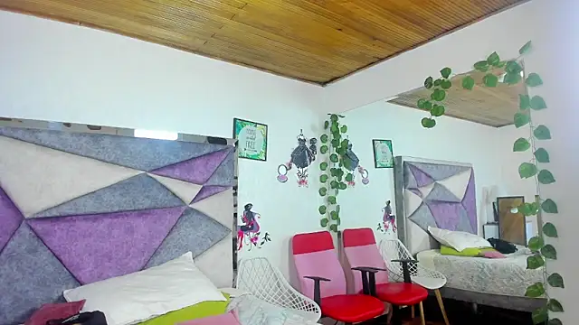 JennieRider online show from April 2026 07:26:02 PM