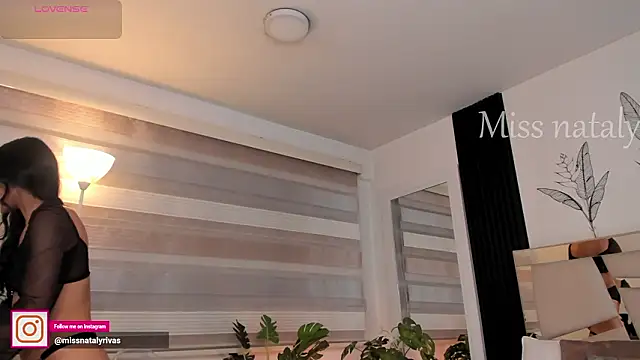 missnataly online show from March 2026 07:24:02 PM