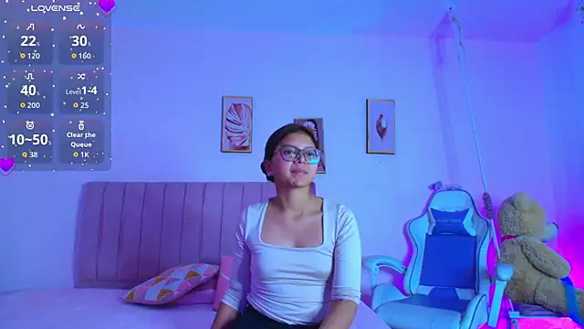 Snapshot of Zoow_bluussh chatting on March 2026 12:12:02 PM Zoow bluussh online show from March 2026 12:12:02 PM