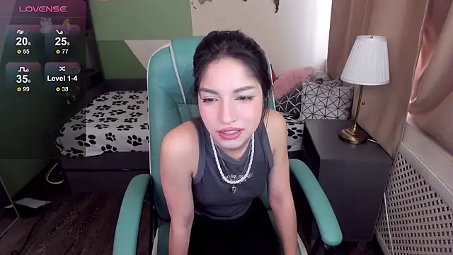 Snapshot of GabiSilk chatting on March 2026 10:21:01 AM GabiSilk online show from March 2026 10:21:01 AM