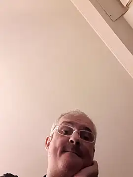 Snapshot of gerri1 chatting on February 2026 09:26:01 PM gerri1 online show from February 2026 09:26:01 PM