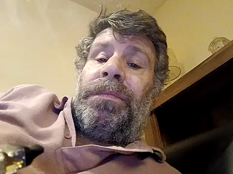 stud2512 online show from February 2026 08:51:01 PM