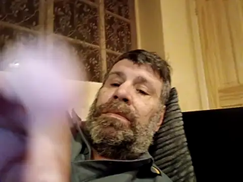 stud2512 online show from April 2026 08:39:01 PM