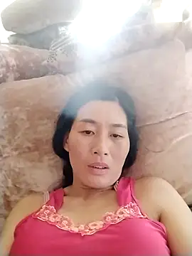 Snapshot of lris-Beauty77 chatting on April 2026 07:45:01 AM lris-Beauty77 online show from April 2026 07:45:01 AM