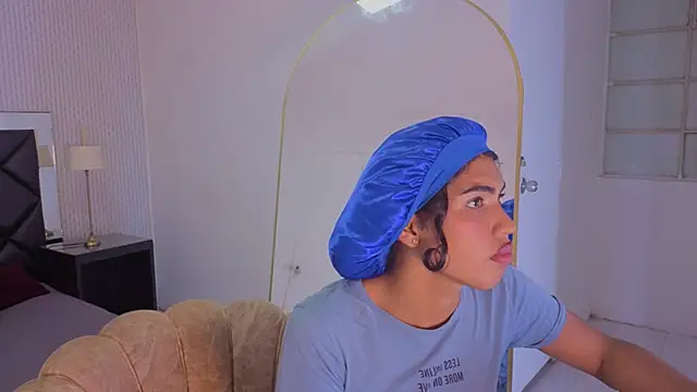 soffiene online show from March 2026 09:19:02 PM