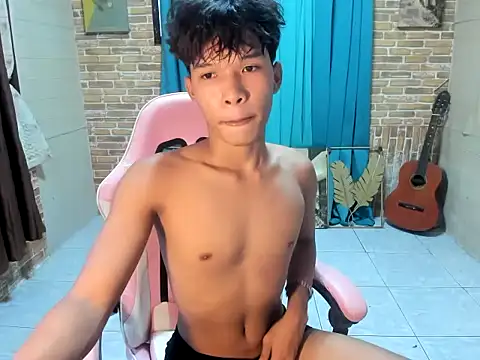 Nick cummer12 online show from June 2026 03:25:01 AM