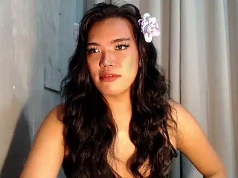 Snapshot of Royalty_marcela6969 chatting on July 2026 12:03:01 AM Royalty marcela6969 online show from July 2026 12:03:01 AM
