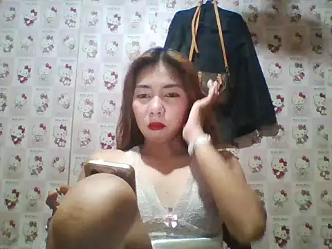 hot sexy27 online show from June 2026 05:50:02 AM