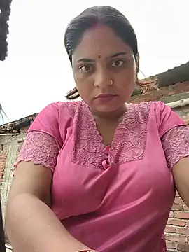 Snapshot of Aanushaka chatting on June 2026 01:54:01 AM Aanushaka online show from June 2026 01:54:01 AM