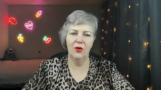 Mary-Leee online show from March 2026 05:46:01 AM