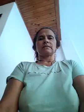 Lorenaluna online show from April 2026 08:09:02 PM