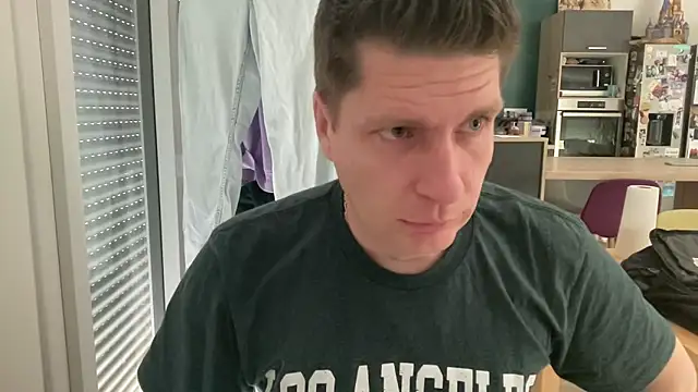 Minmoi1984 online show from March 2026 02:21:01 PM