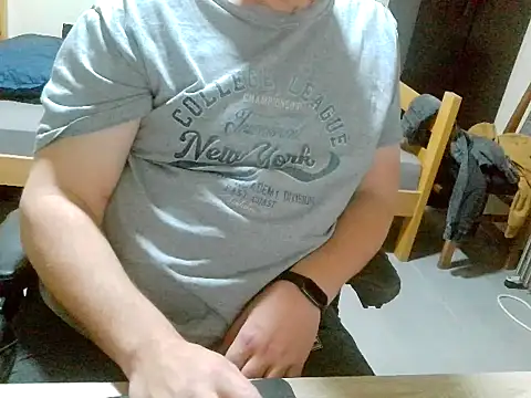 Snapshot of pozitiva000 chatting on February 2026 07:48:01 PM pozitiva000 online show from February 2026 07:48:01 PM