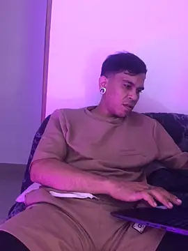 Snapshot of sail_st chatting on March 2026 02:16:02 AM sail st online show from March 2026 02:16:02 AM