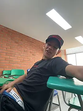 HarryGaze online show from April 2026 01:27:02 PM