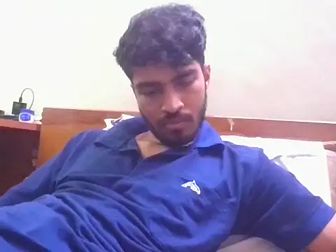 NikhilN247913 online show from April 2026 01:52:01 PM