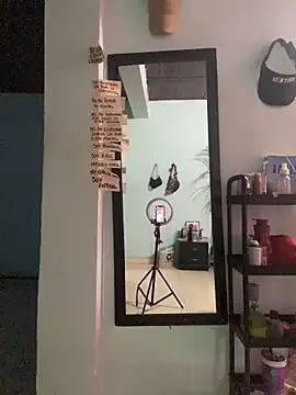 Snapshot of AnelimDagota_ chatting on April 2026 11:49:01 AM AnelimDagota online show from April 2026 11:49:01 AM