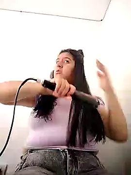 Snapshot of _Hammy_ chatting on March 2026 07:30:01 PM Hammy online show from March 2026 07:30:01 PM