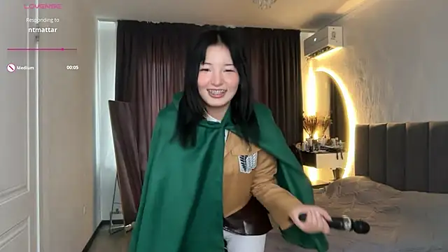 Snapshot of minnie_joy chatting on June 2026 12:35:01 PM minnie joy online show from June 2026 12:35:01 PM