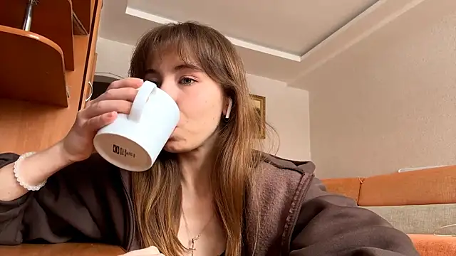 SerenaHawthorne online show from March 2026 09:48:01 AM