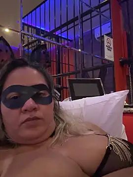 Snapshot of EscorpianaPeludinha chatting on March 2026 12:01:01 AM EscorpianaPeludinha online show from March 2026 12:01:01 AM